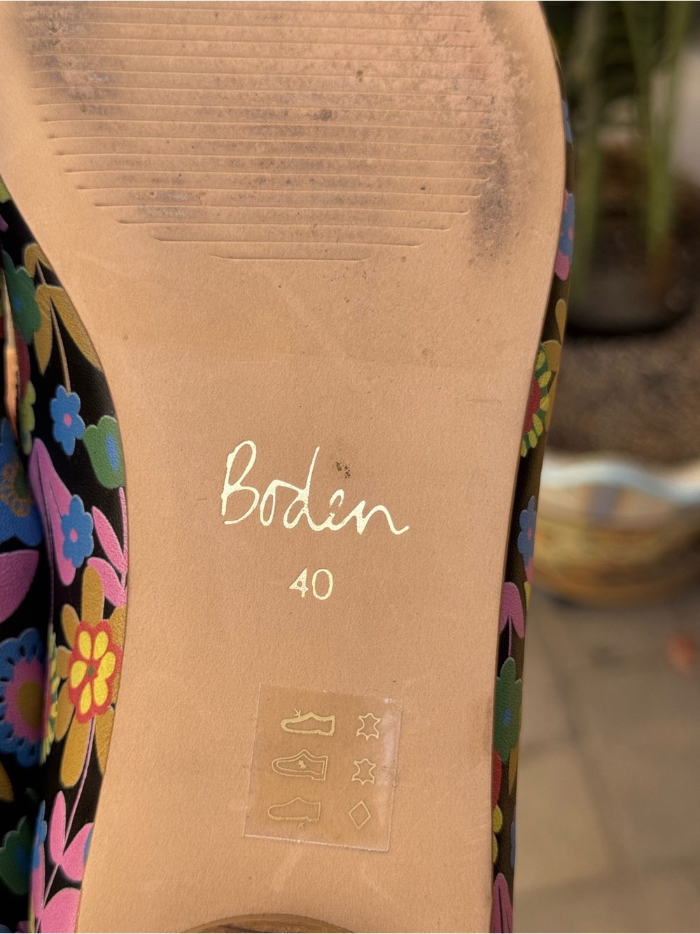 BODEN high-cut Floral Ballet Flats with Multicolor Print - Picture 3 of 4
